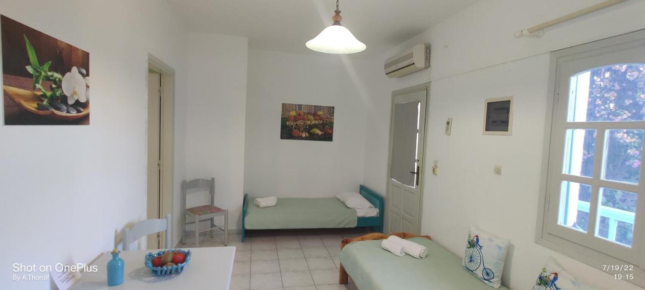 Mary'S Studios Agia Pelagia  Buitenkant foto